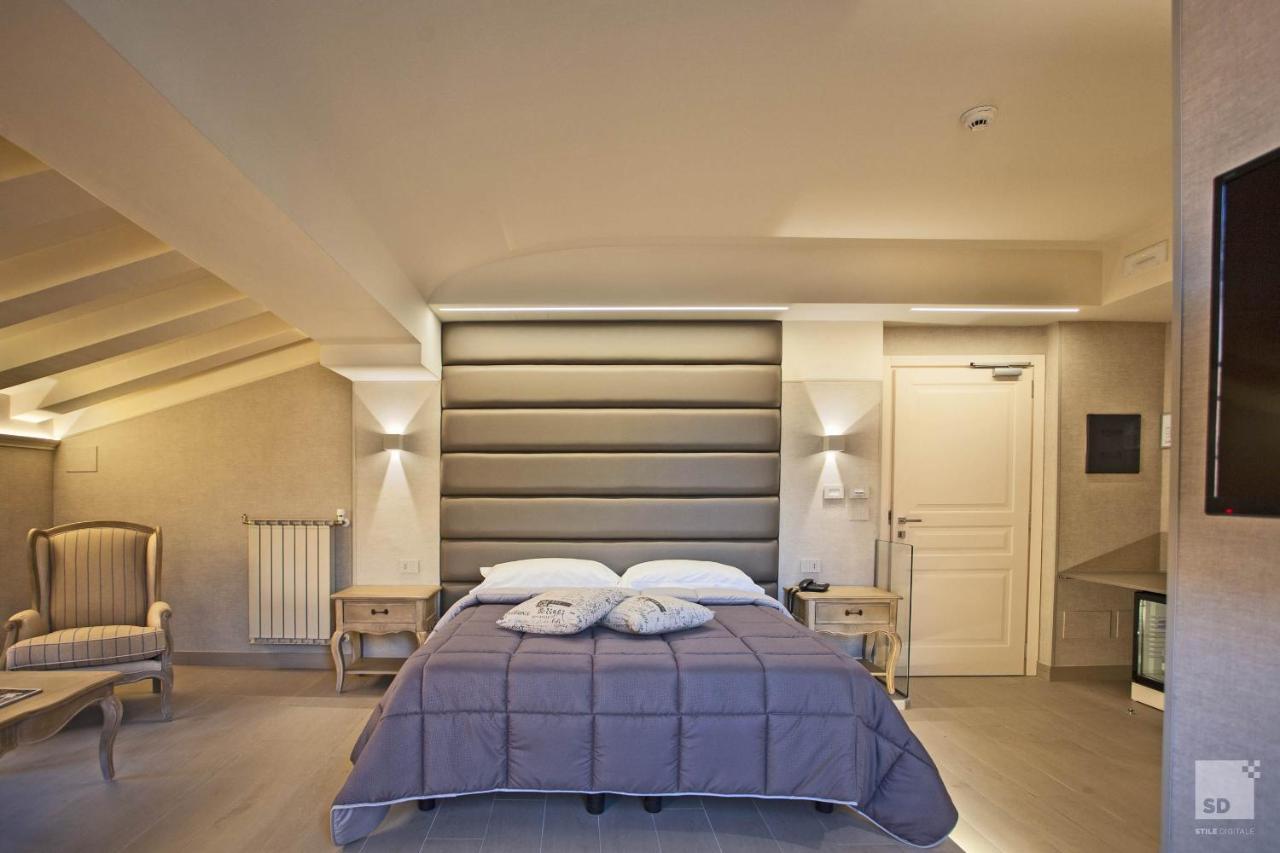 Hotel Cavour Bologna Eksteriør bilde